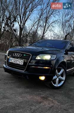 Внедорожник / Кроссовер Audi Q7 2008 в 