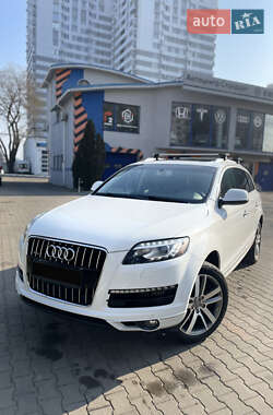 Внедорожник / Кроссовер Audi Q7 2014 в Одессе