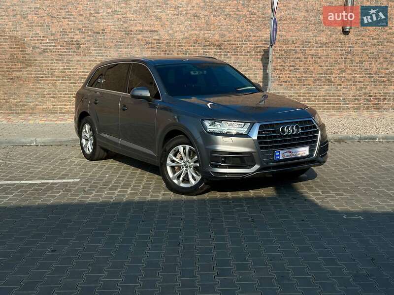Позашляховик / Кросовер Audi Q7 2015 в Одесі