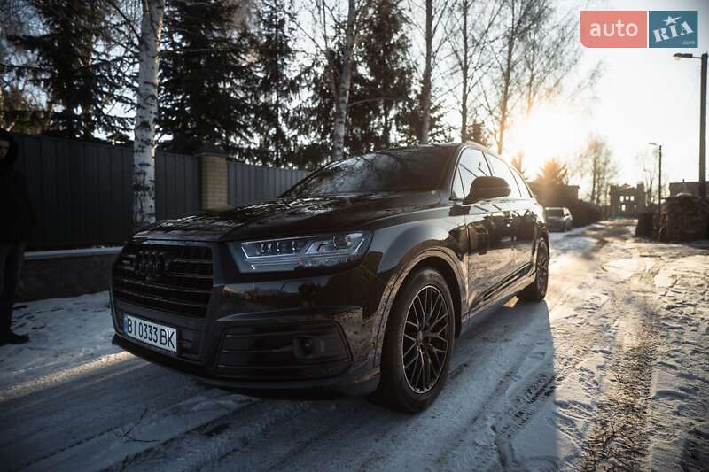 Позашляховик / Кросовер Audi Q7 2018 в Полтаві