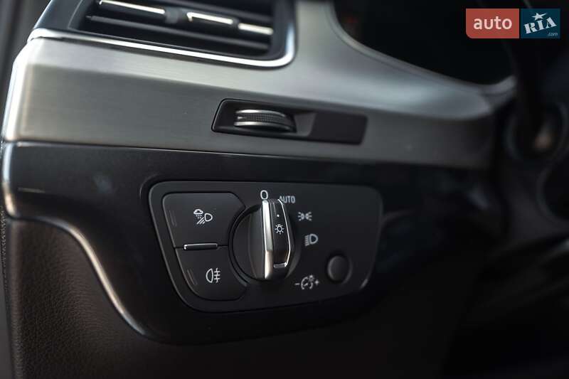 Позашляховик / Кросовер Audi Q7 2018 в Полтаві