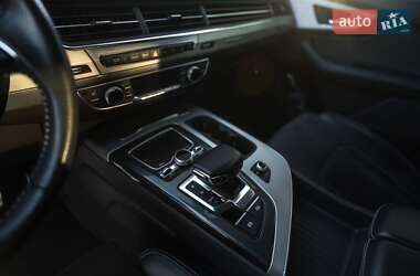 Внедорожник / Кроссовер Audi Q7 2018 в Полтаве
