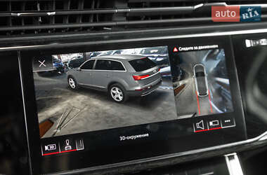 Внедорожник / Кроссовер Audi Q7 2022 в 
