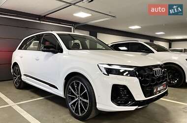 Внедорожник / Кроссовер Audi Q7 2024 в 
