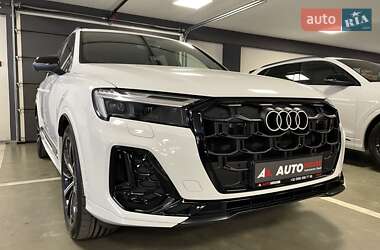 Внедорожник / Кроссовер Audi Q7 2024 в 
