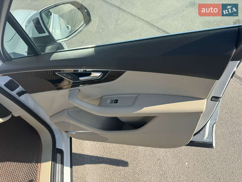 Позашляховик / Кросовер Audi Q7 2018 в Харкові