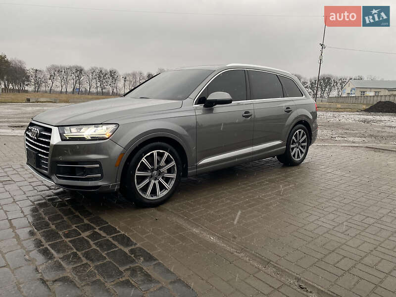 Внедорожник / Кроссовер Audi Q7 2016 в Буске