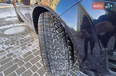 Внедорожник / Кроссовер Audi Q7 2011 в 