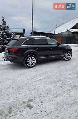 Внедорожник / Кроссовер Audi Q7 2012 в 