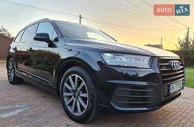 Внедорожник / Кроссовер Audi Q7 2017 в Ровно