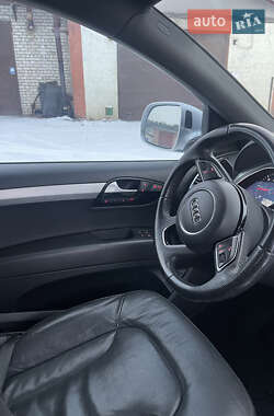 Внедорожник / Кроссовер Audi Q7 2013 в 