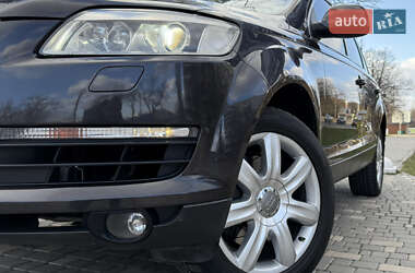 Внедорожник / Кроссовер Audi Q7 2007 в Одессе