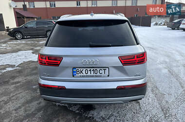 Внедорожник / Кроссовер Audi Q7 2016 в Березному