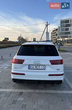 Позашляховик / Кросовер Audi Q7 2017 в Львові