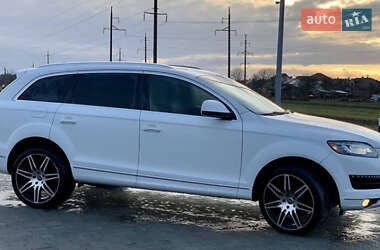 Внедорожник / Кроссовер Audi Q7 2011 в 
