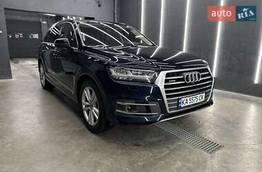 Позашляховик / Кросовер Audi Q7 2016 в Києві