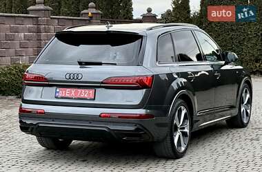 Внедорожник / Кроссовер Audi Q7 2020 в Ровно