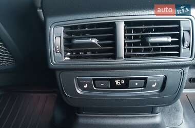 Внедорожник / Кроссовер Audi Q7 2017 в 