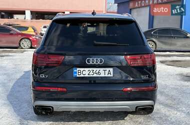 Позашляховик / Кросовер Audi Q7 2016 в Києві