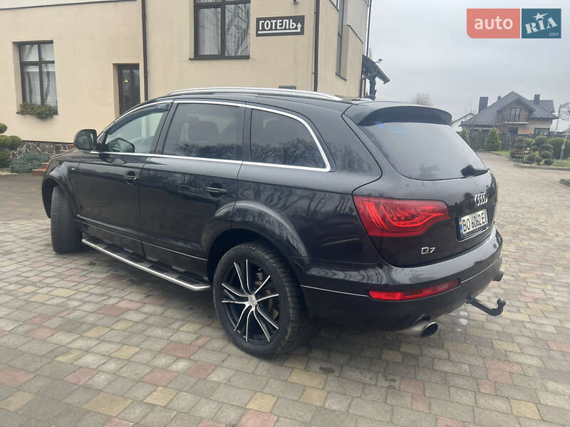 Позашляховик / Кросовер Audi Q7 2006 в Стрию