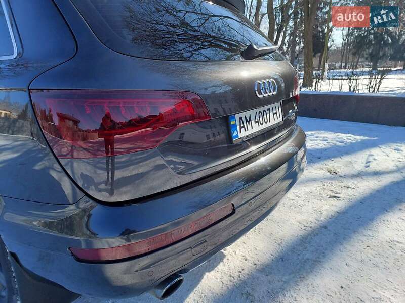 Внедорожник / Кроссовер Audi Q7 2007 в Звягеле