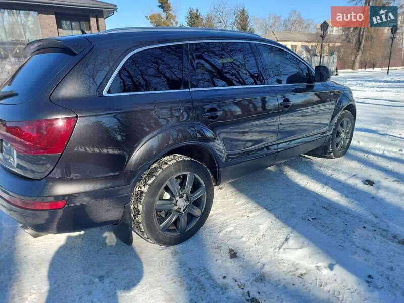 Внедорожник / Кроссовер Audi Q7 2007 в Звягеле