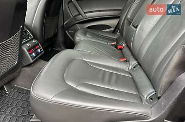 Внедорожник / Кроссовер Audi Q7 2014 в 