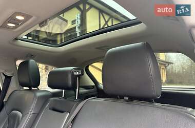 Внедорожник / Кроссовер Audi Q7 2014 в 