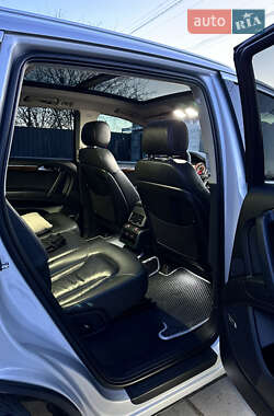 Внедорожник / Кроссовер Audi Q7 2011 в 