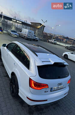 Внедорожник / Кроссовер Audi Q7 2012 в 