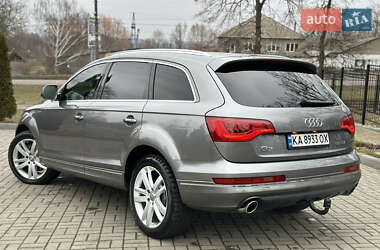 Позашляховик / Кросовер Audi Q7 2010 в Києві