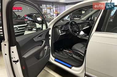 Внедорожник / Кроссовер Audi Q7 2025 в 