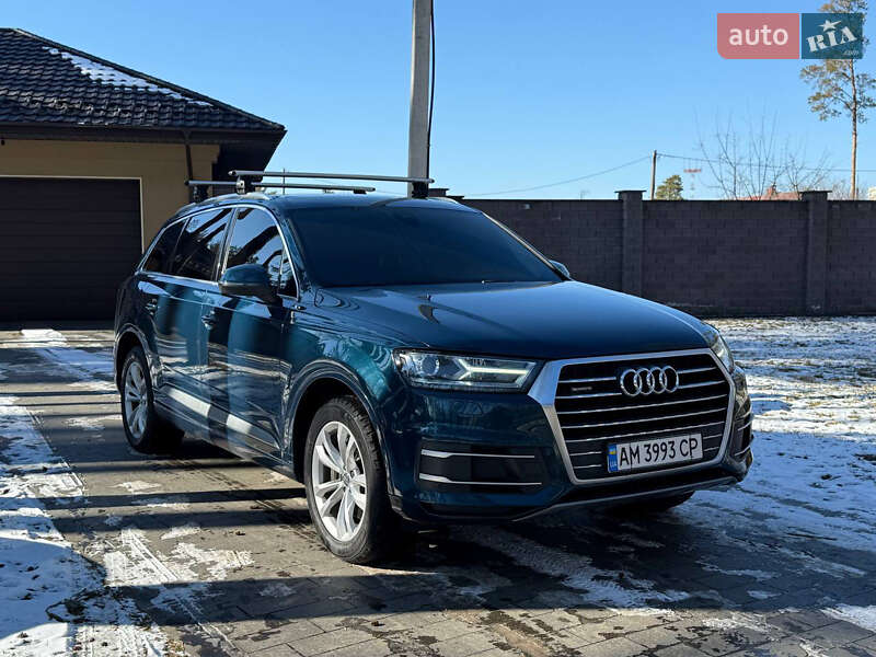 Позашляховик / Кросовер Audi Q7 2017 в Житомирі