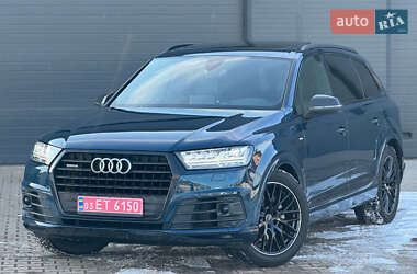 Внедорожник / Кроссовер Audi Q7 2019 в Ровно