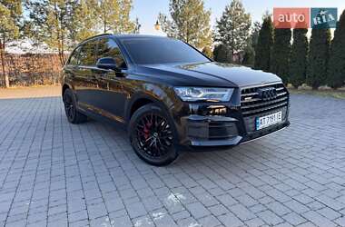 Внедорожник / Кроссовер Audi Q7 2018 в 