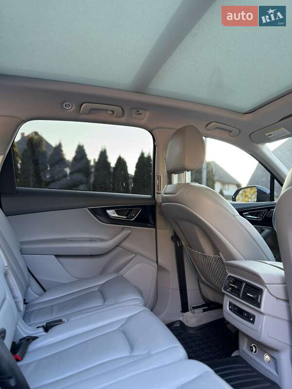 Внедорожник / Кроссовер Audi Q7 2018 в Ивано-Франковске