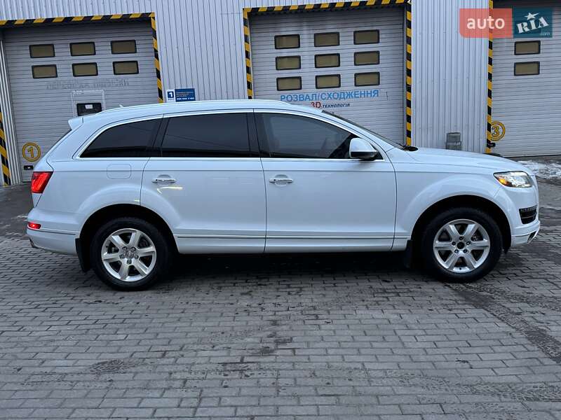 Внедорожник / Кроссовер Audi Q7 2014 в Киеве