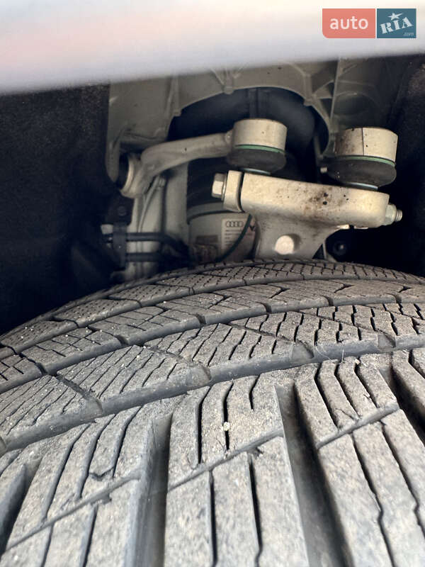 Внедорожник / Кроссовер Audi Q7 2020 в Киеве фото 31 Внедорожник / Кроссовер Audi Q7 2020 в Киеве