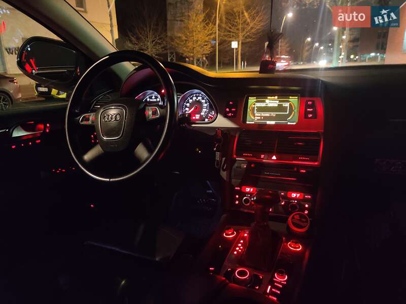Внедорожник / Кроссовер Audi Q7 2010 в Харькове