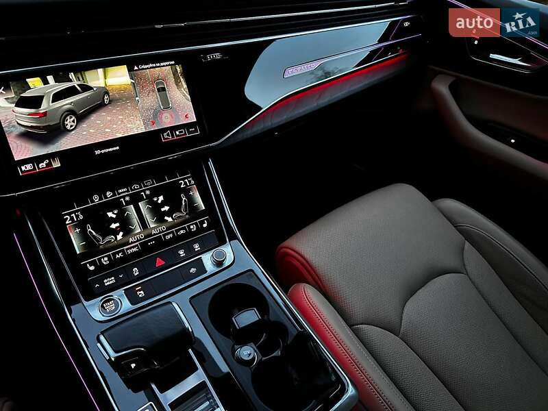 Внедорожник / Кроссовер Audi Q7 2021 в Хусте