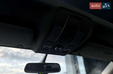 Внедорожник / Кроссовер Audi Q7 2011 в 