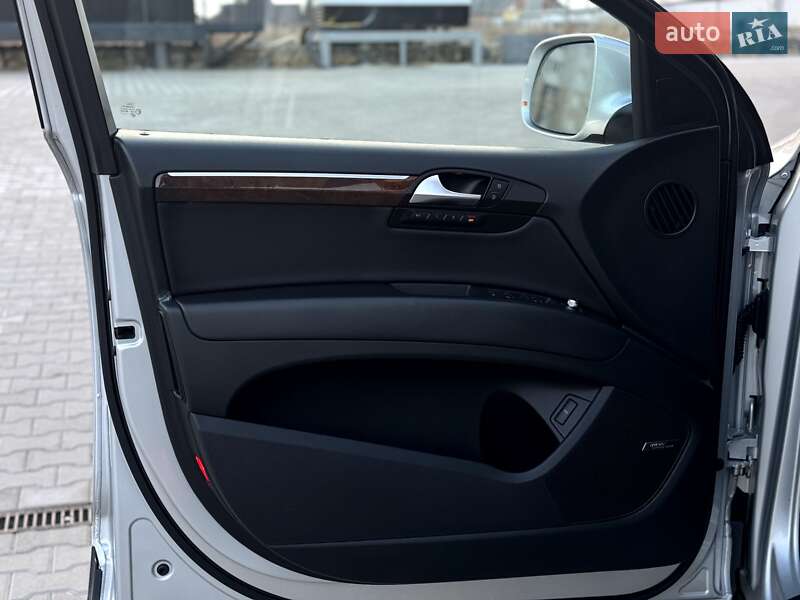 Внедорожник / Кроссовер Audi Q7 2011 в Калуше фото 37 Внедорожник / Кроссовер Audi Q7 2011 в Калуше