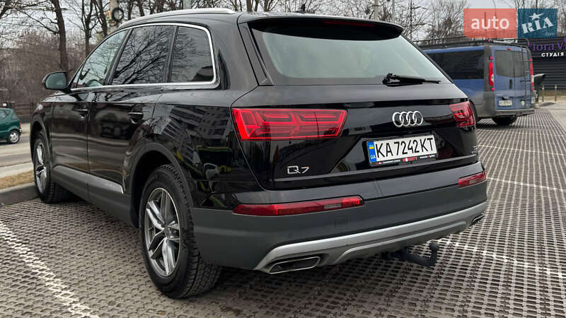 Внедорожник / Кроссовер Audi Q7 2016 в Львове
