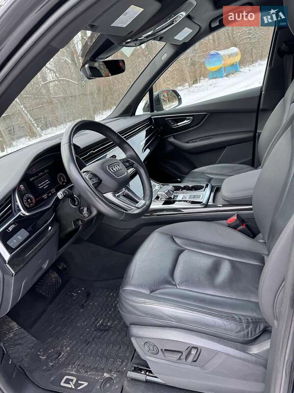Позашляховик / Кросовер Audi Q7 2020 в Харкові фото 13 Позашляховик / Кросовер Audi Q7 2020 в Харкові