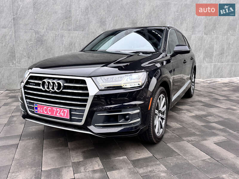 Позашляховик / Кросовер Audi Q7 2018 в Києві