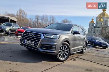 Внедорожник / Кроссовер Audi Q7 2016 в Днепре