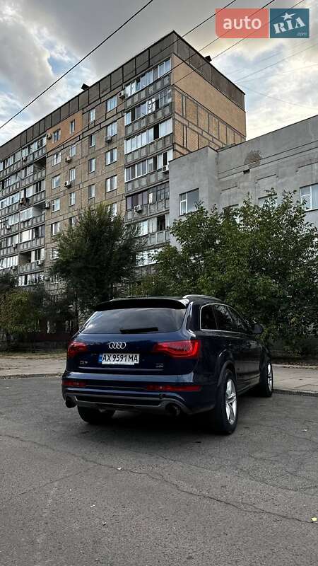 Позашляховик / Кросовер Audi Q7 2010 в Кривому Розі