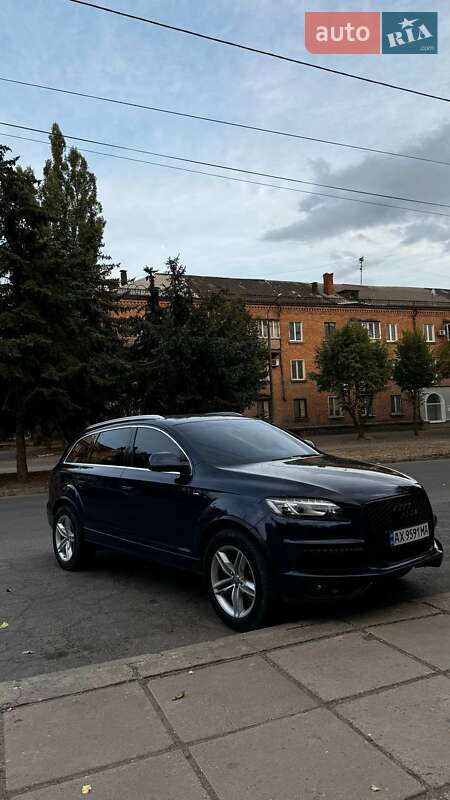 Позашляховик / Кросовер Audi Q7 2010 в Кривому Розі