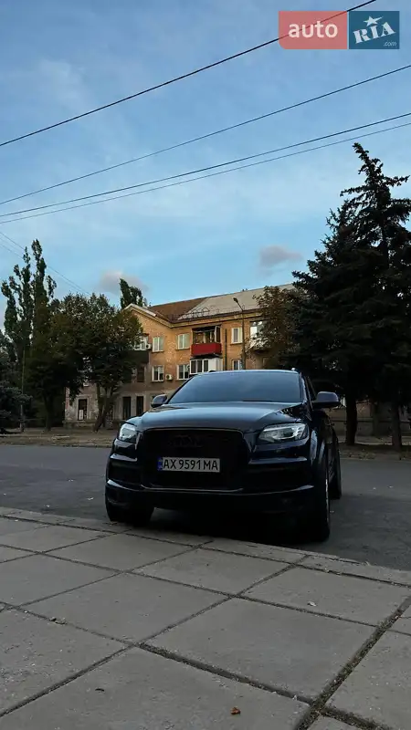 Audi Q7