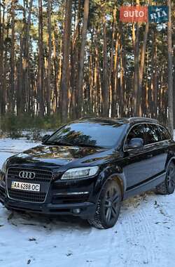 Позашляховик / Кросовер Audi Q7 2007 в Сновську